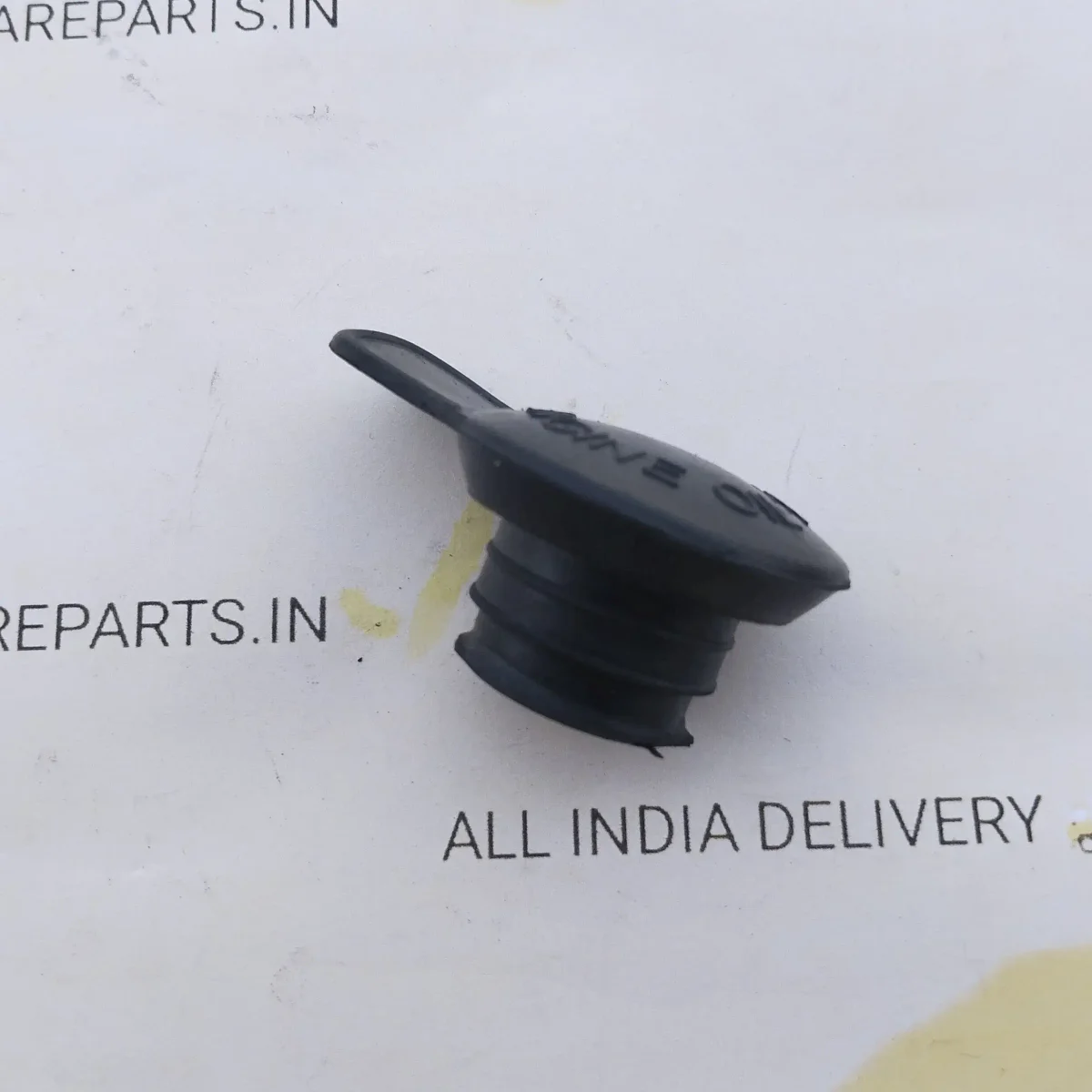 OIL TANK BODY CAP RUBBER    (TOOTI CAP) (RX.258) 2