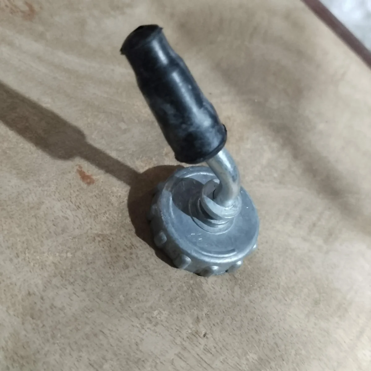 CARBURETTOR TOP NUT RX 135