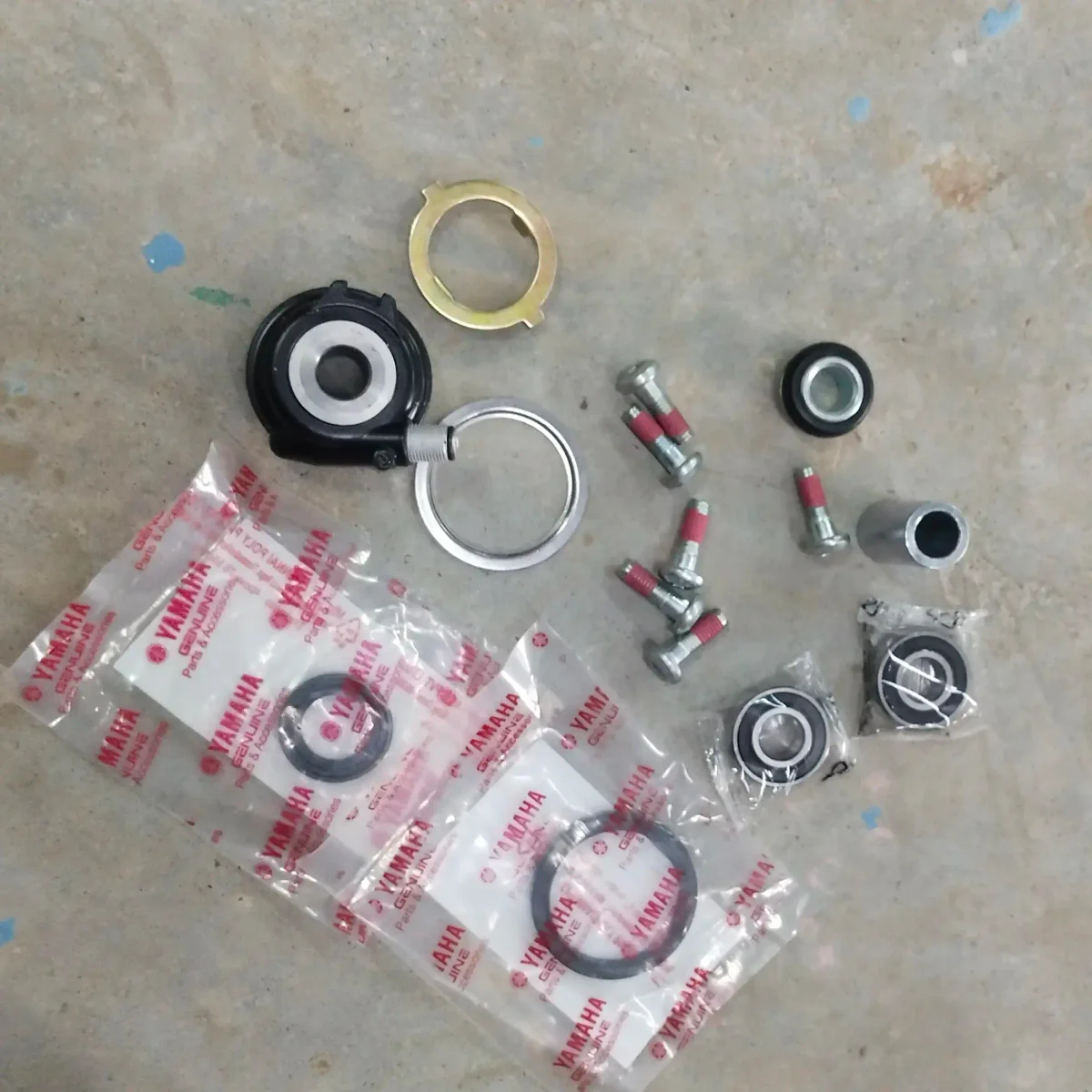 GLADIATOR FRONT DISK HUB SPARE