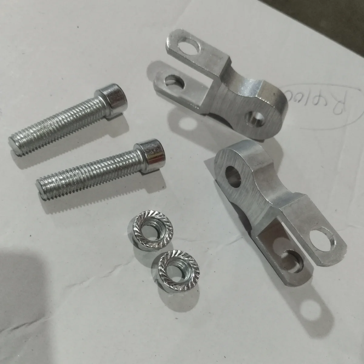 SHOCK ABSORBER WEIGHT NUT BOLT 2