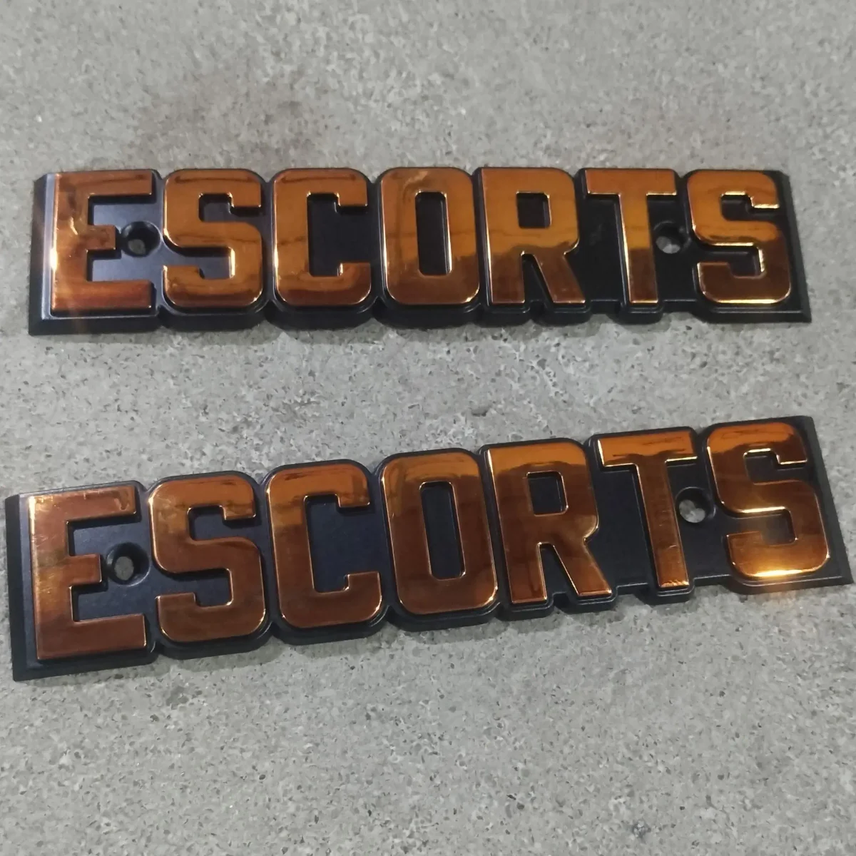 ESCORT MONOGRAM RX  ORANGE 2