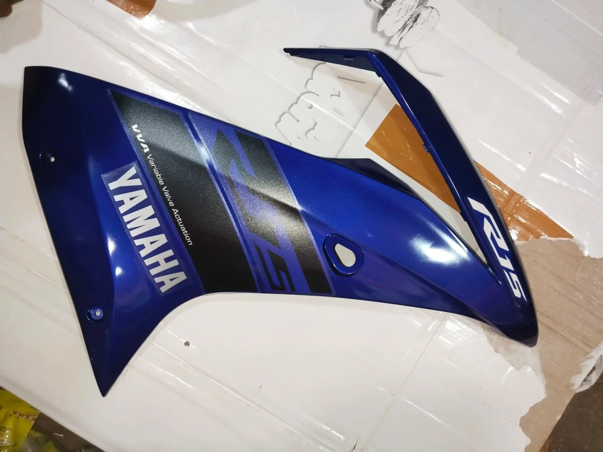 R15 V3 FRONT PANEL BLUE(O/M)