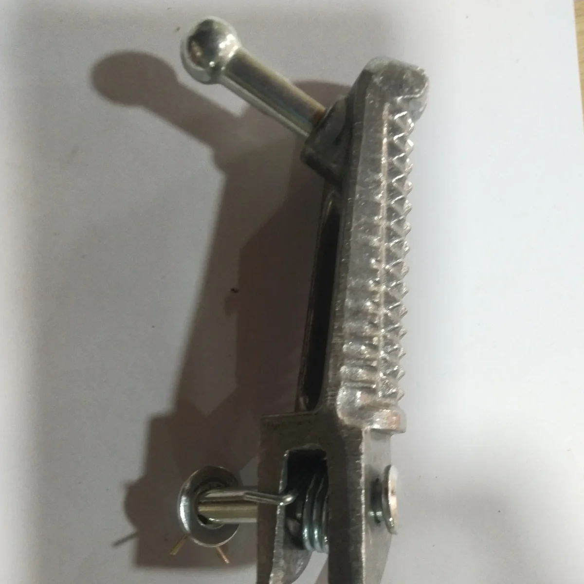 R15 FRONT FOOTREST LH. RH 2