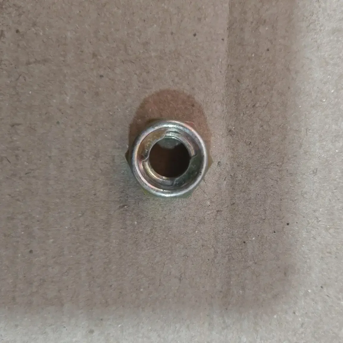 SUZUKI FRONT AXLE WITH NUT 2