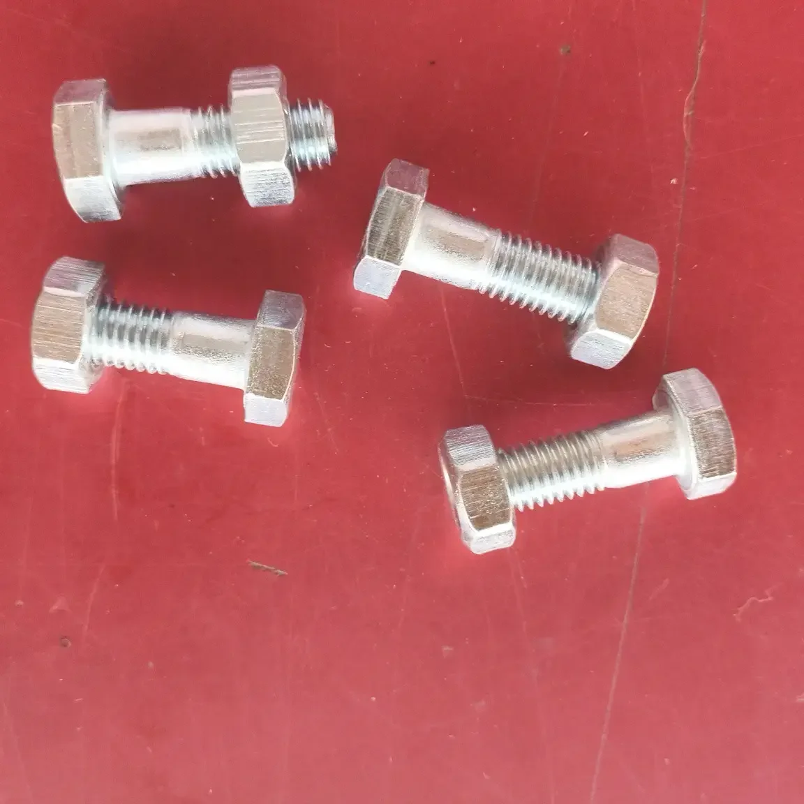 SUZUKI SIDE STAND BOLT 🔩