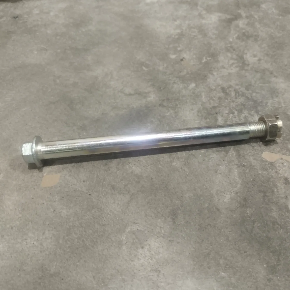 FRONT AXLE GLADIATOR 2
