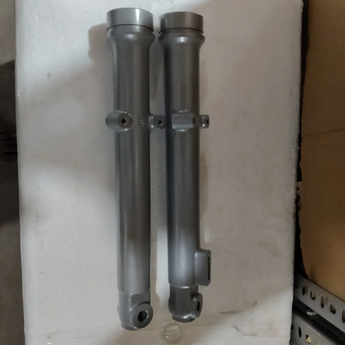 FORK LEG RX100