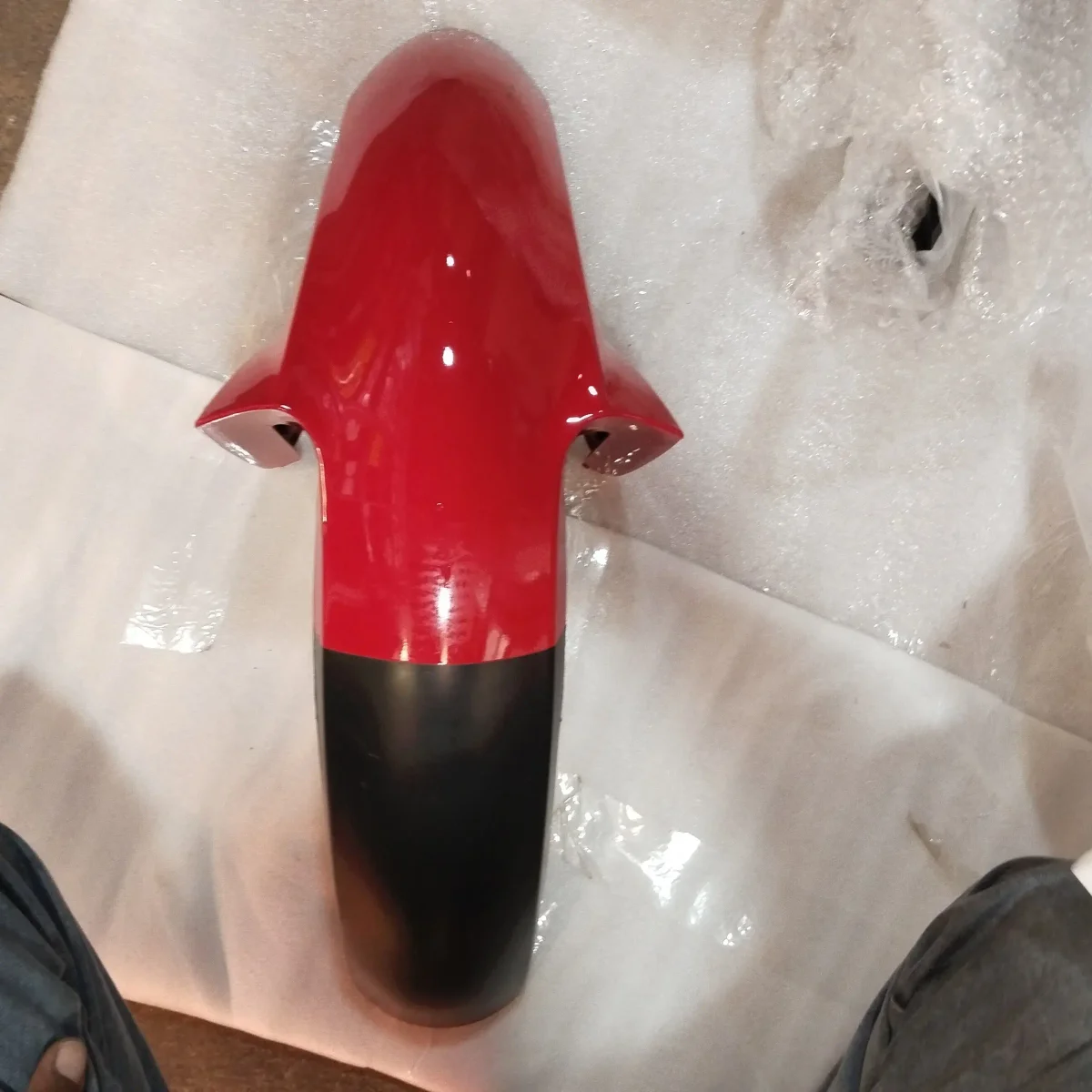 R15 V1 V2 FRONT MUDGUARD SPORT RED
