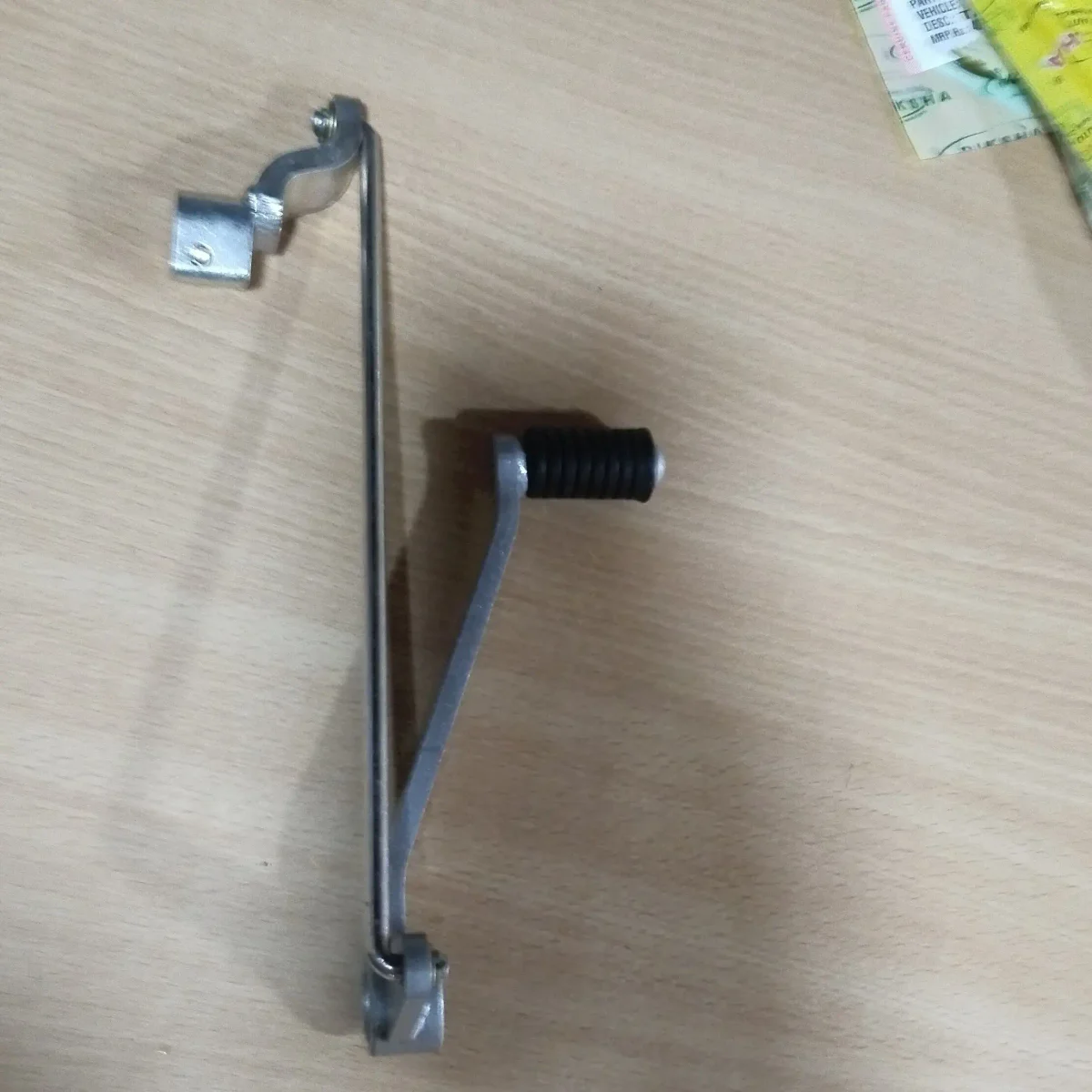 R15 V1 GEAR LEVER ASSEMBLY