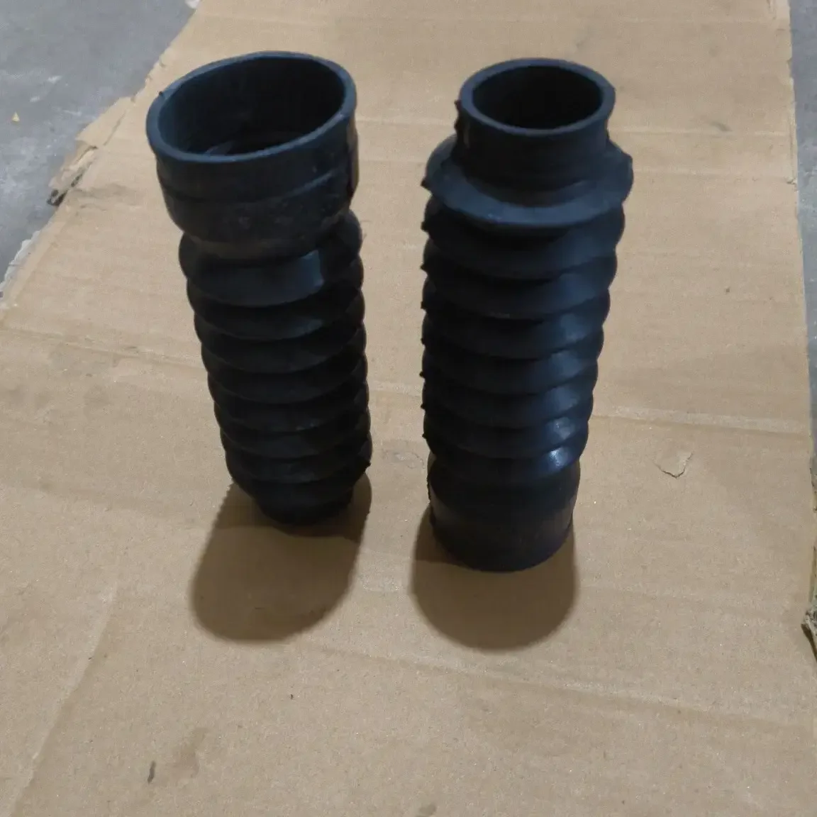 SUZUKI FORK BOOT