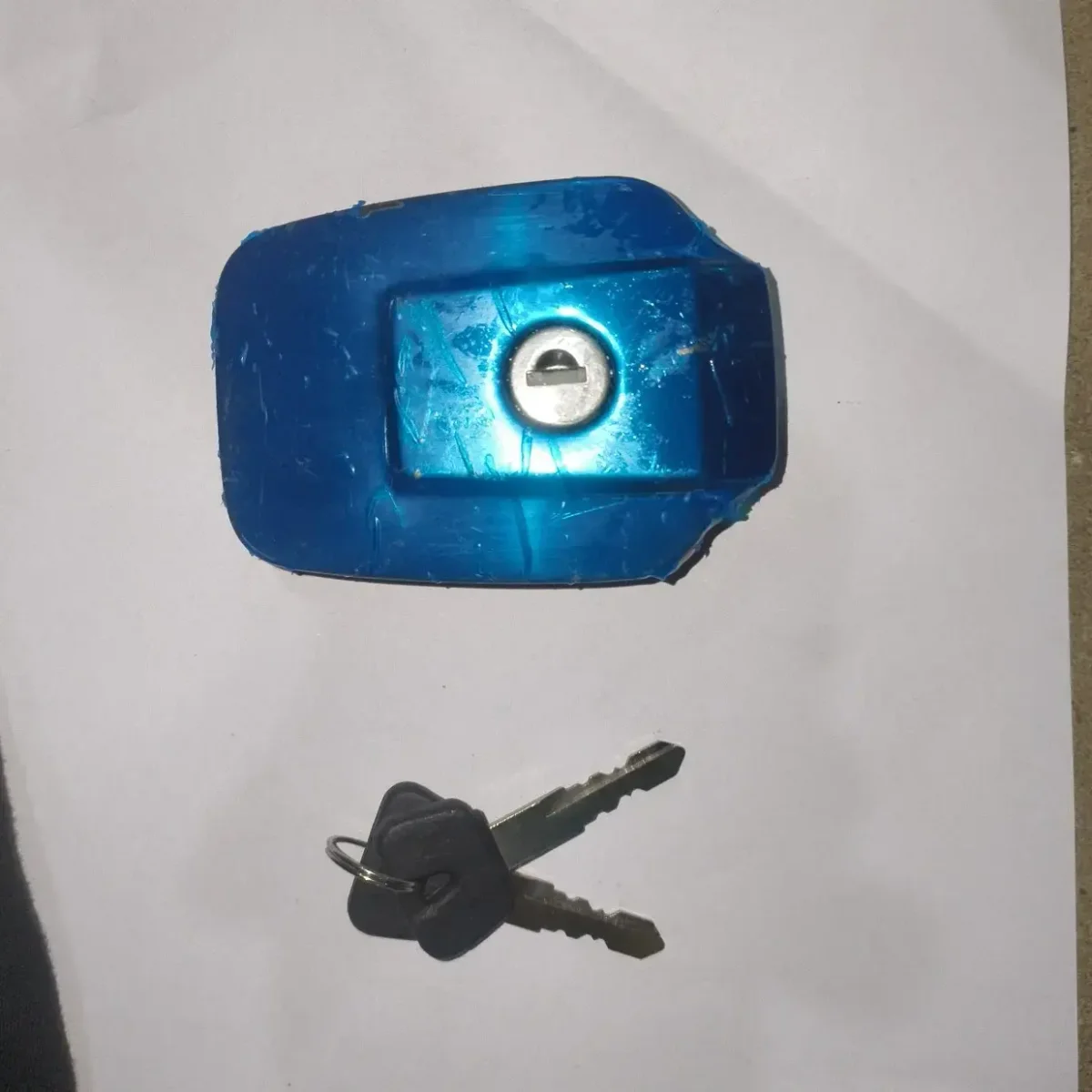 PETROL TANK LOCK CRUX CRUX 755
