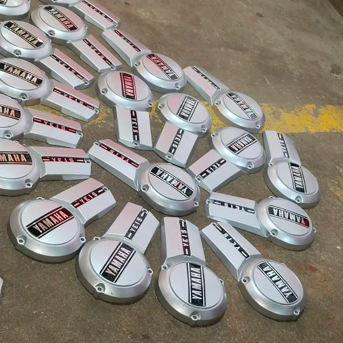 MAGNET COVER