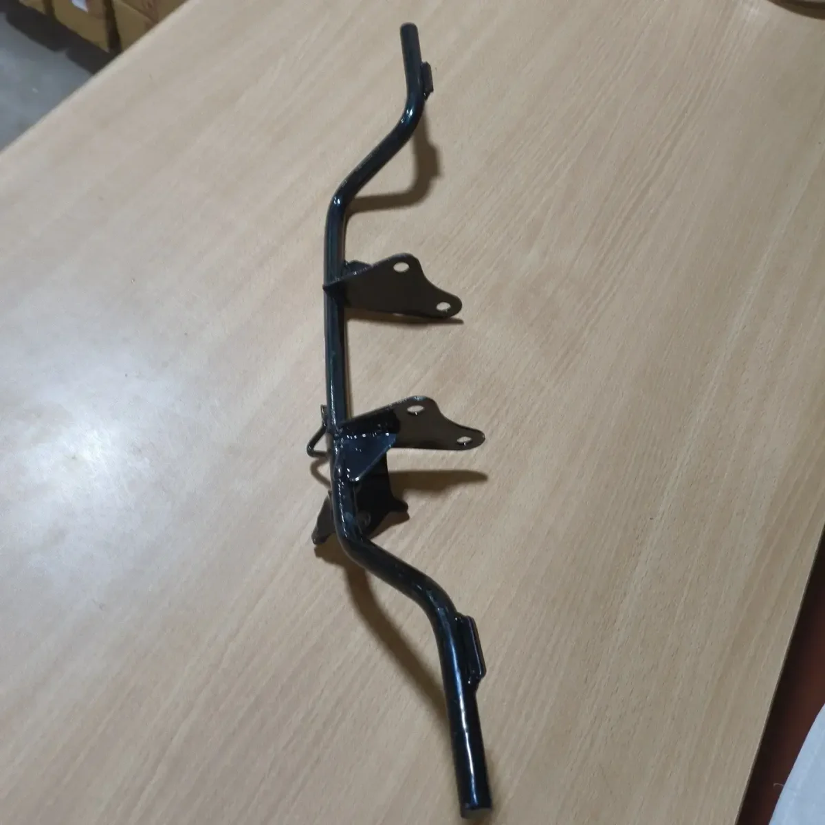 SUZUKI FRONT FOOT REST ROD 2