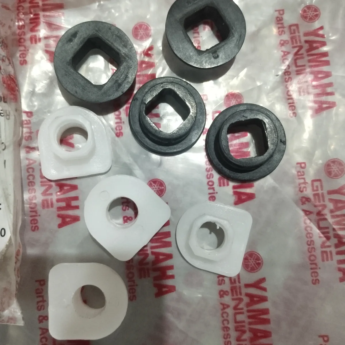 Head Light Dome Bush Kit Rx Series 2