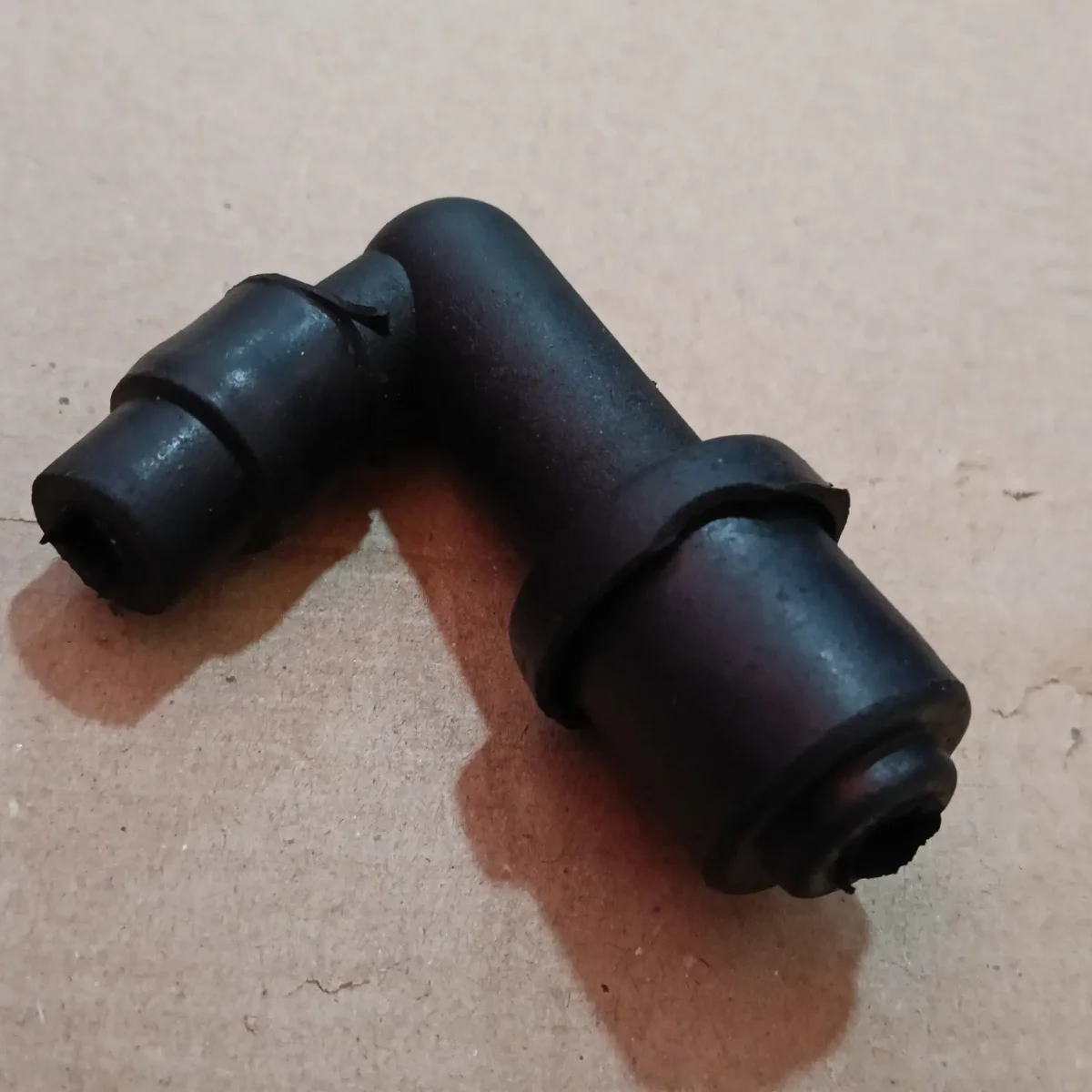 PLUG CAP RAY 2