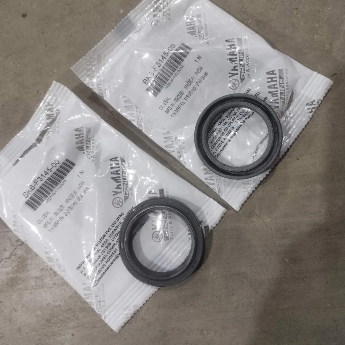 FORK OIL SEAL MT V1 V2 R15 V3 V4 R15M