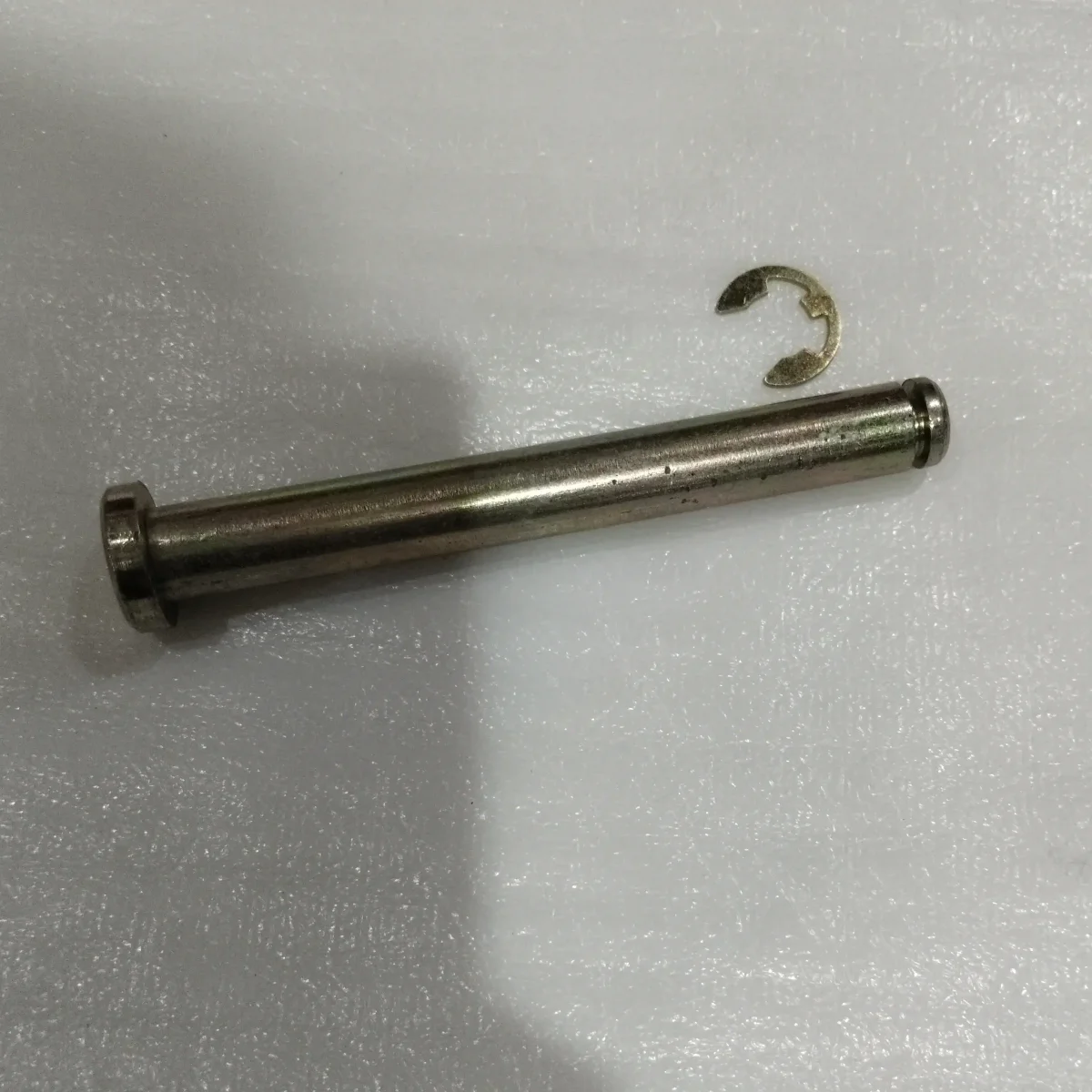 Center Stand Pin Crux Ybx 2