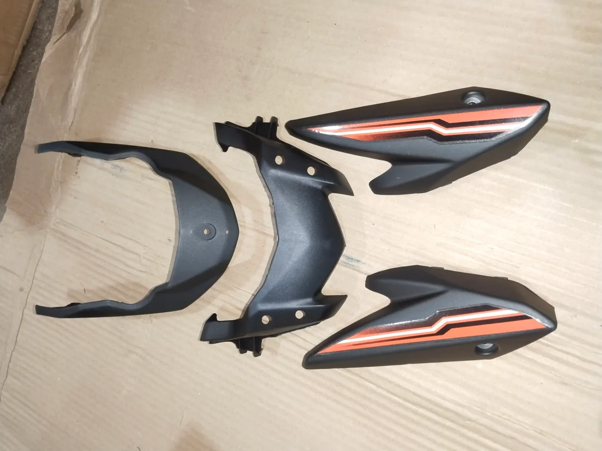 FZ V2 HEAD LIGHT VISOR MATT BLACK /ORANGE