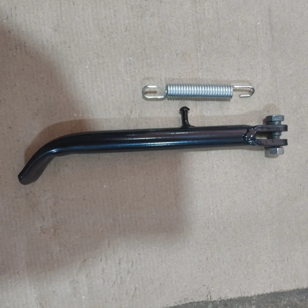 SUZUKI SIDE STAND