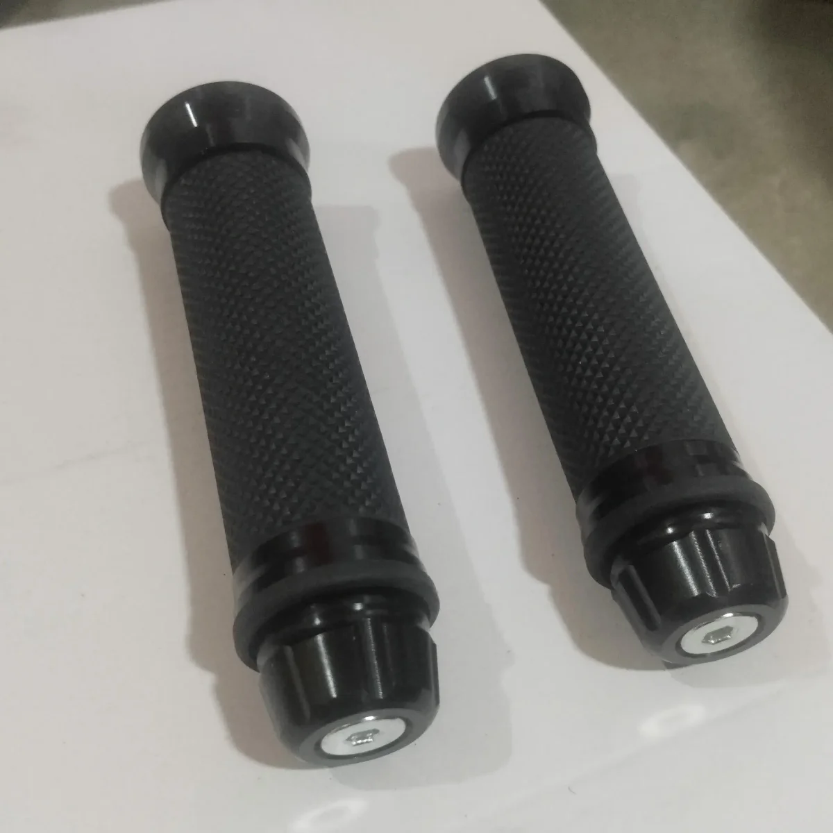 HANDLE GRIP FANCY,