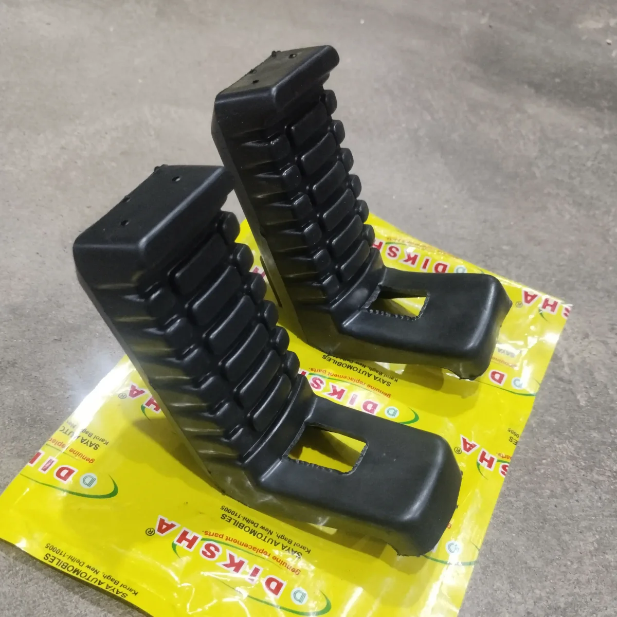 Front Foot Rest Rubber Rx Series (Set of 2) 2