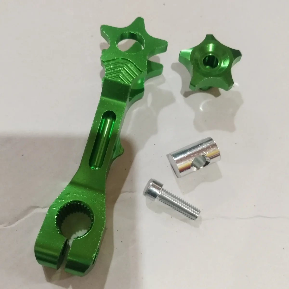 BRAKE CAM LEVER CNC GREEN