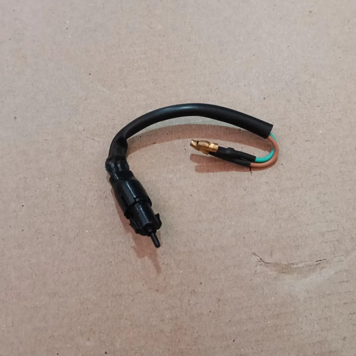 FRONT BRAKER LIGHT SWITCH RAY