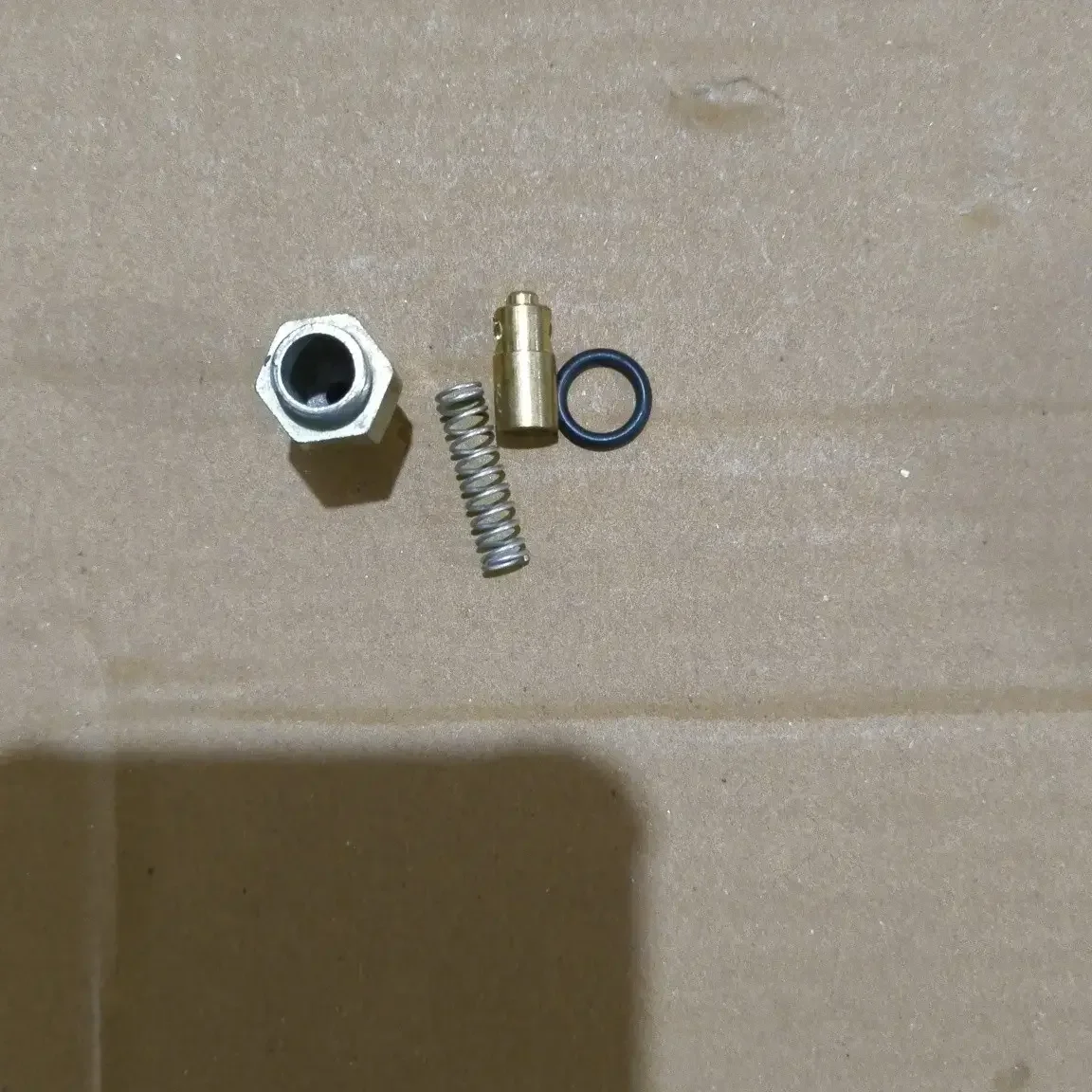 SUZUKI CHOKE PISTON ASSEMBLY 2