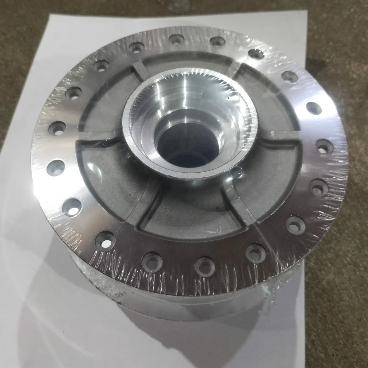 Gladiator Disk Hub Imported Crome 2