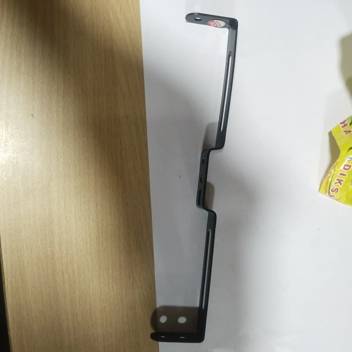 R15V3 REAR NUMBER PLATE BRACKET 2