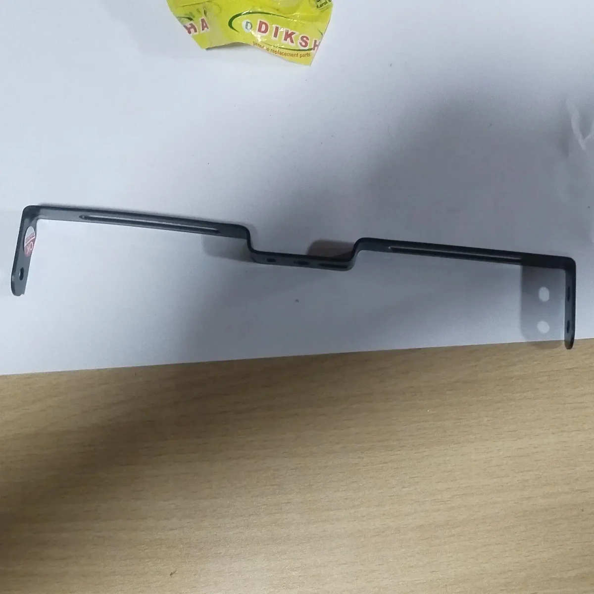 R15V3 REAR NUMBER PLATE BRACKET