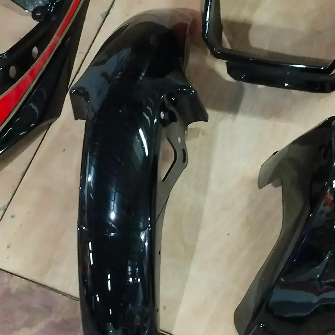 FRONT MUDGUARD (BLACK) (RXZ.656B)