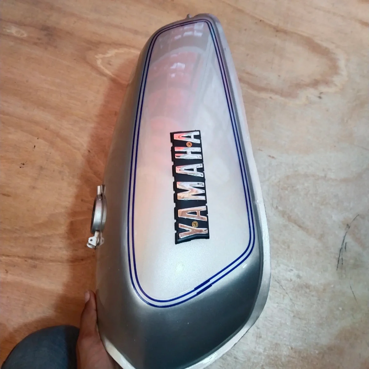 RX100 PETROL TANK SILVER
