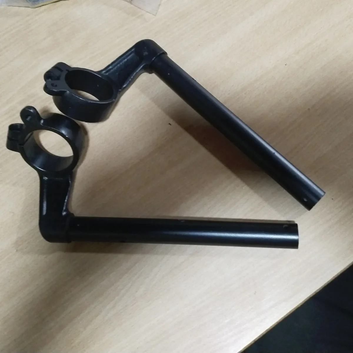 R15 V4 HANDLE BAR SET