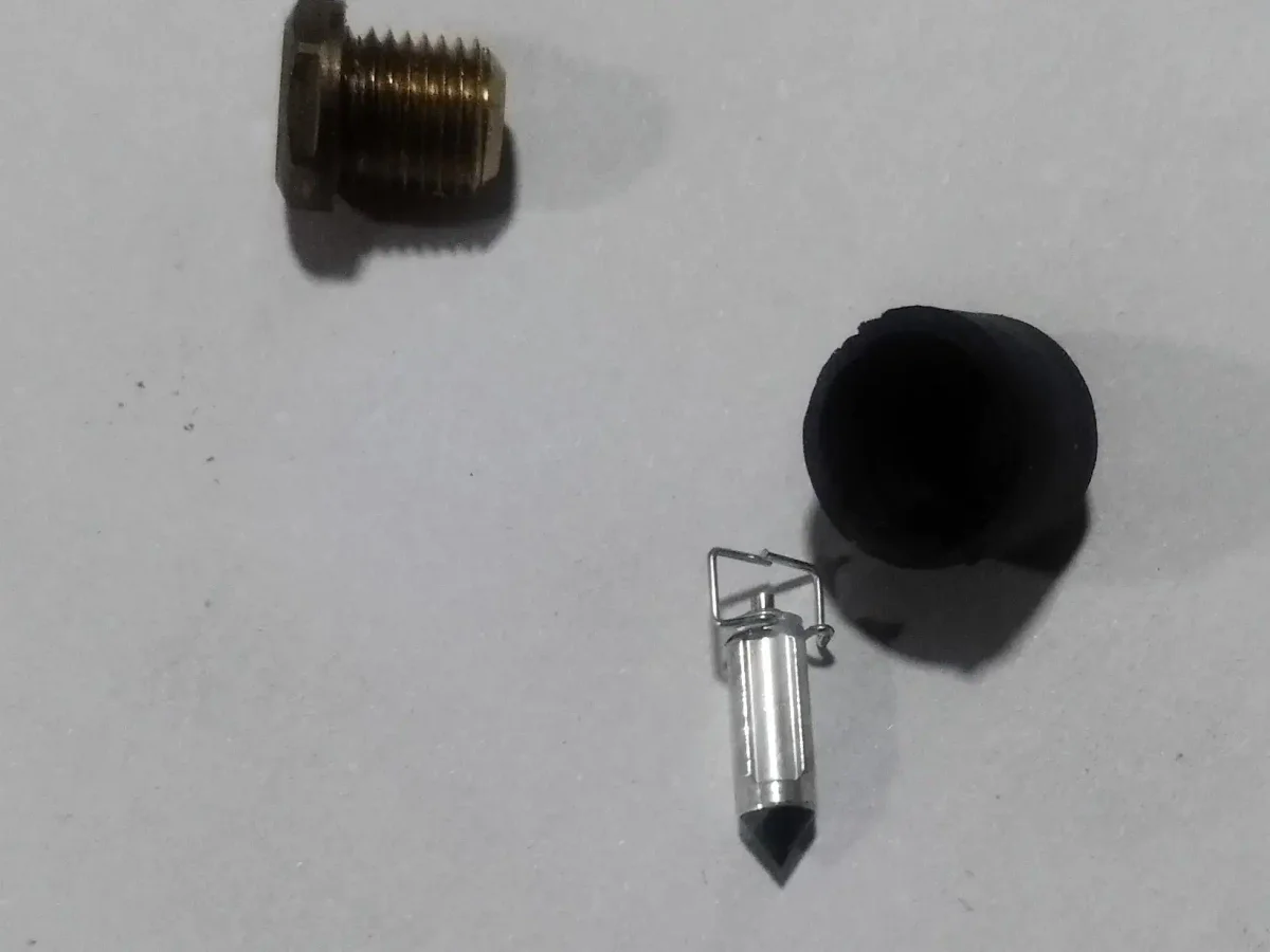 Float pin assy rx