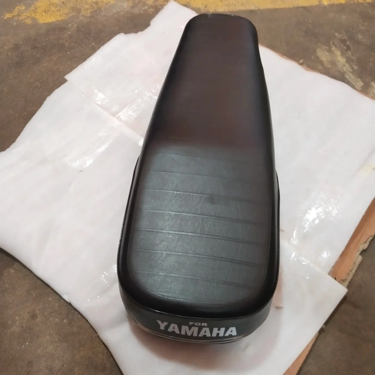 RX135/ 5SPEED SEAT ASSY (METAL) 2