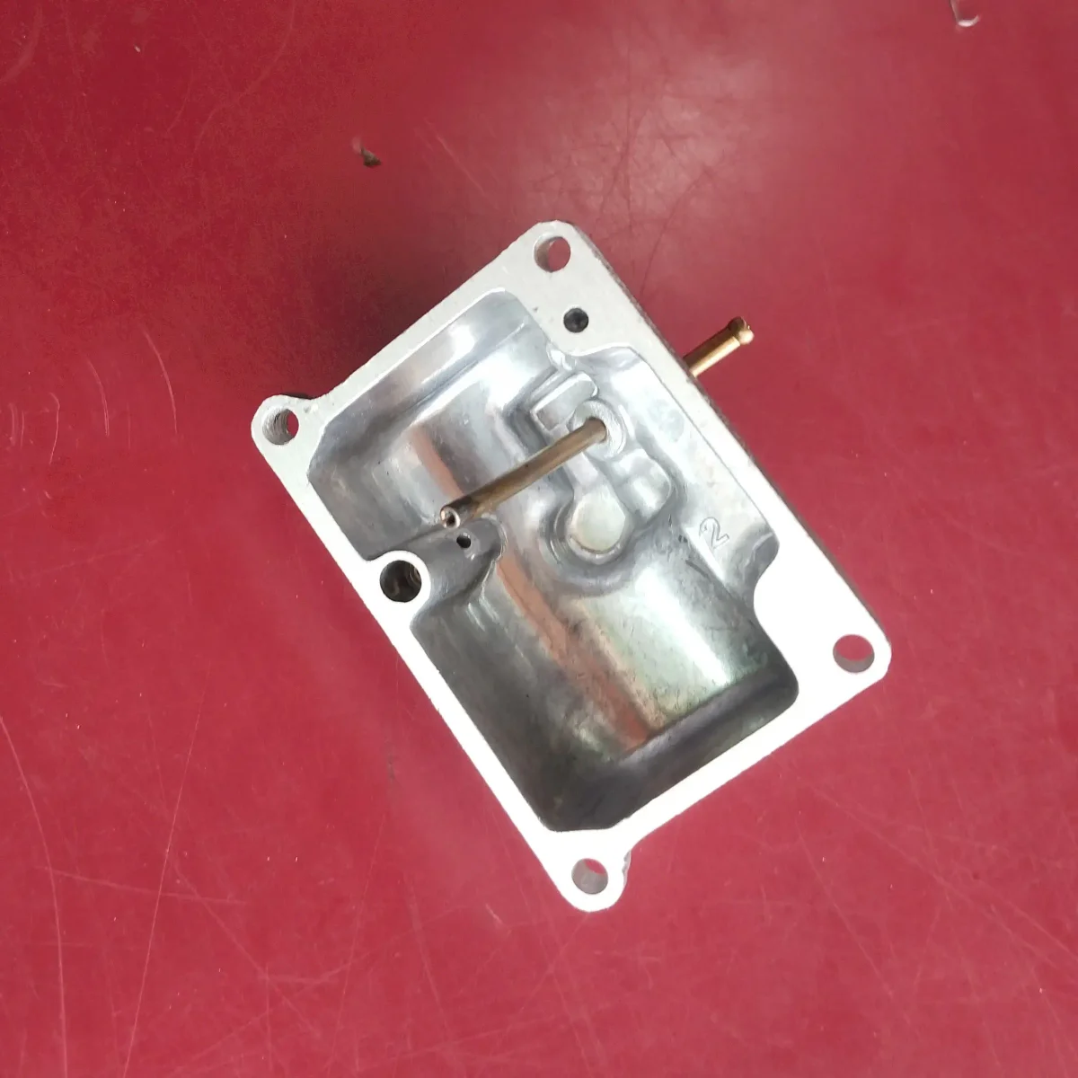 CARB. FLOAT CHAMBER (RX.385) 2