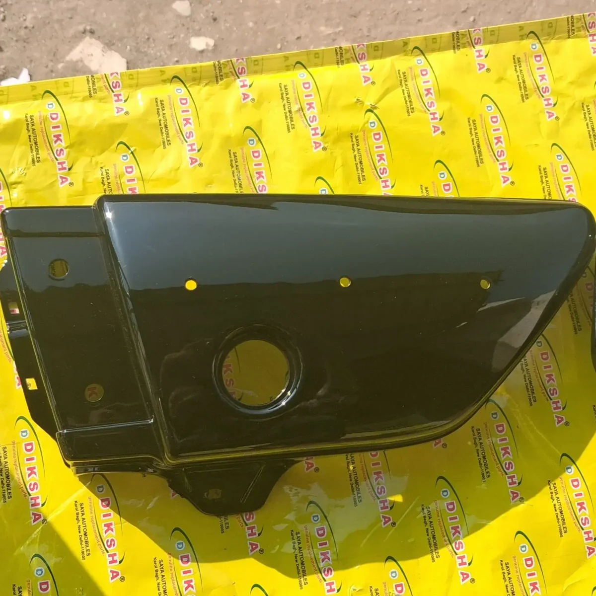 SIDE PANEL RX100 BLACK 2