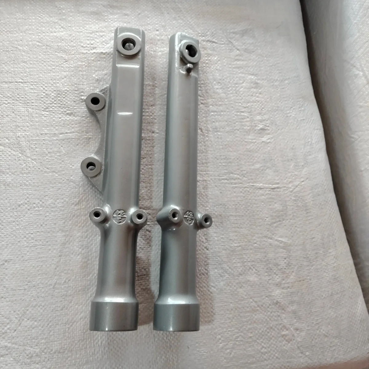 Fork leg Gladiator 2