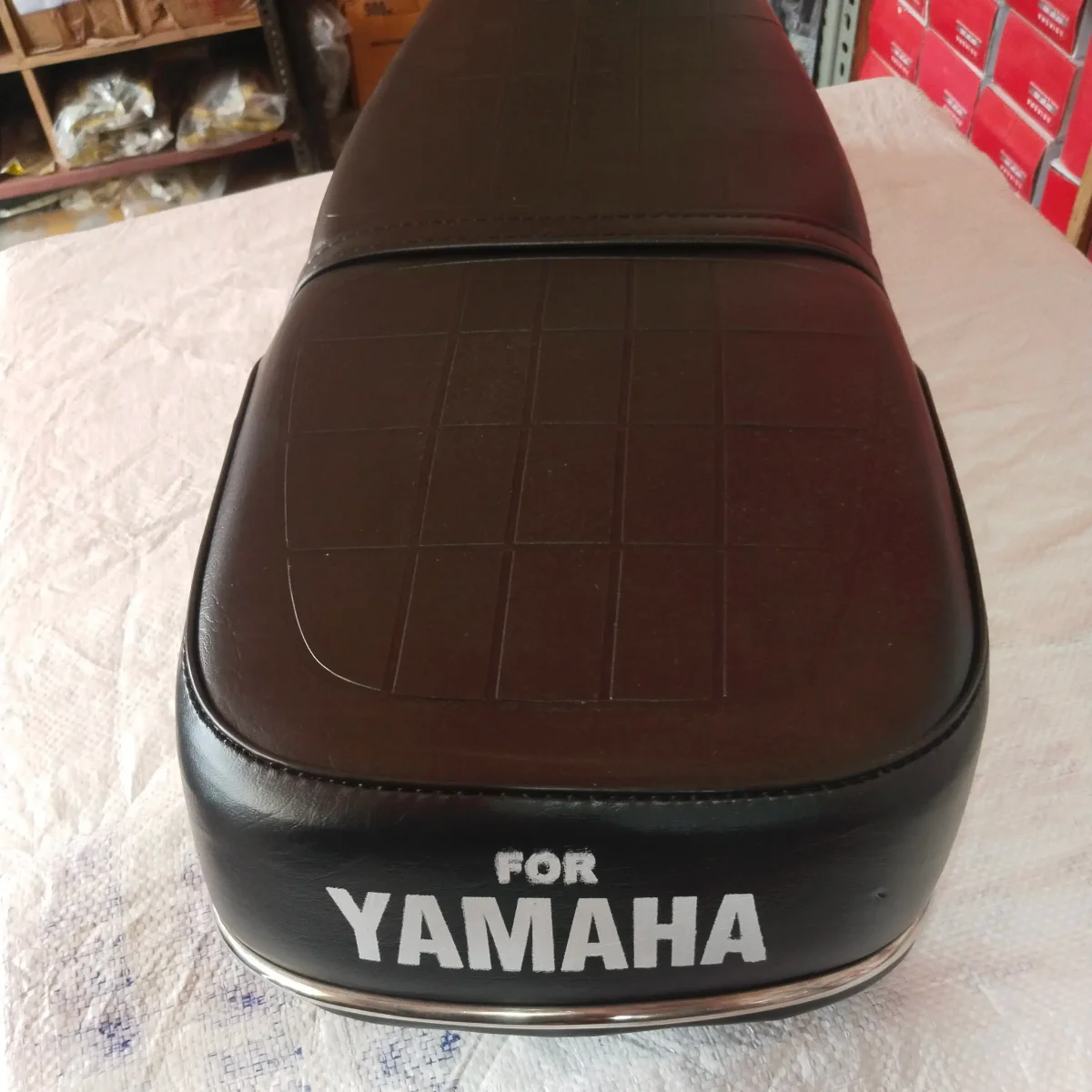 SEAT COMP. (METAL BASE) (RX.328)