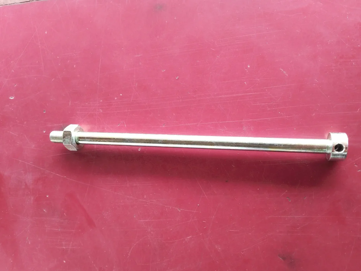 REAR SUNSPENSION AXLE W/ NUT (JHULA AXLE) (RX.316)