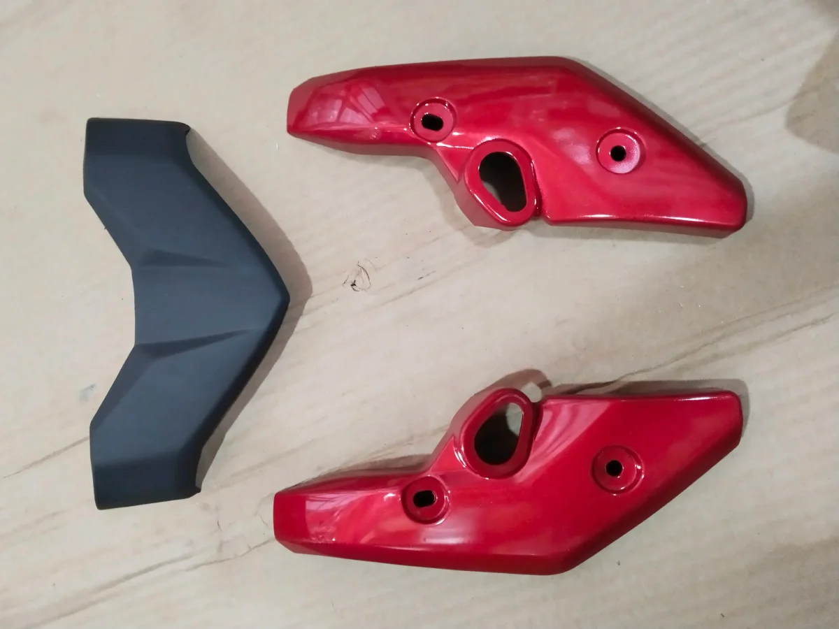 FZ 16 HEAD LIGHT VISOR RED
