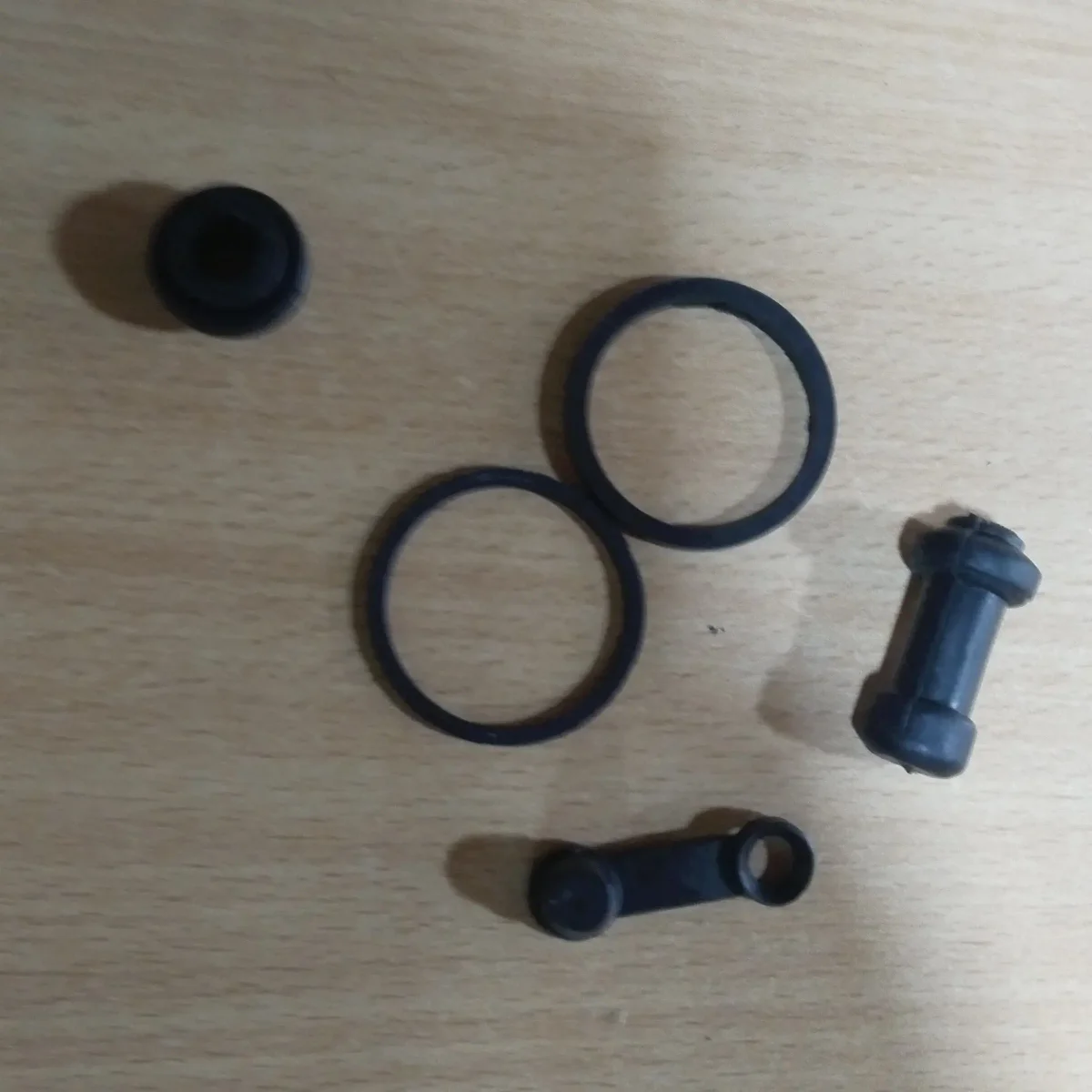 R15V1  REAR MC KIT 2