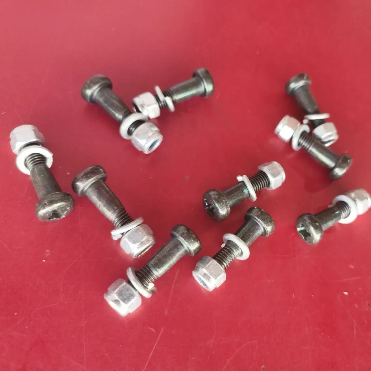 SUZUKI LEVER BOLT 2