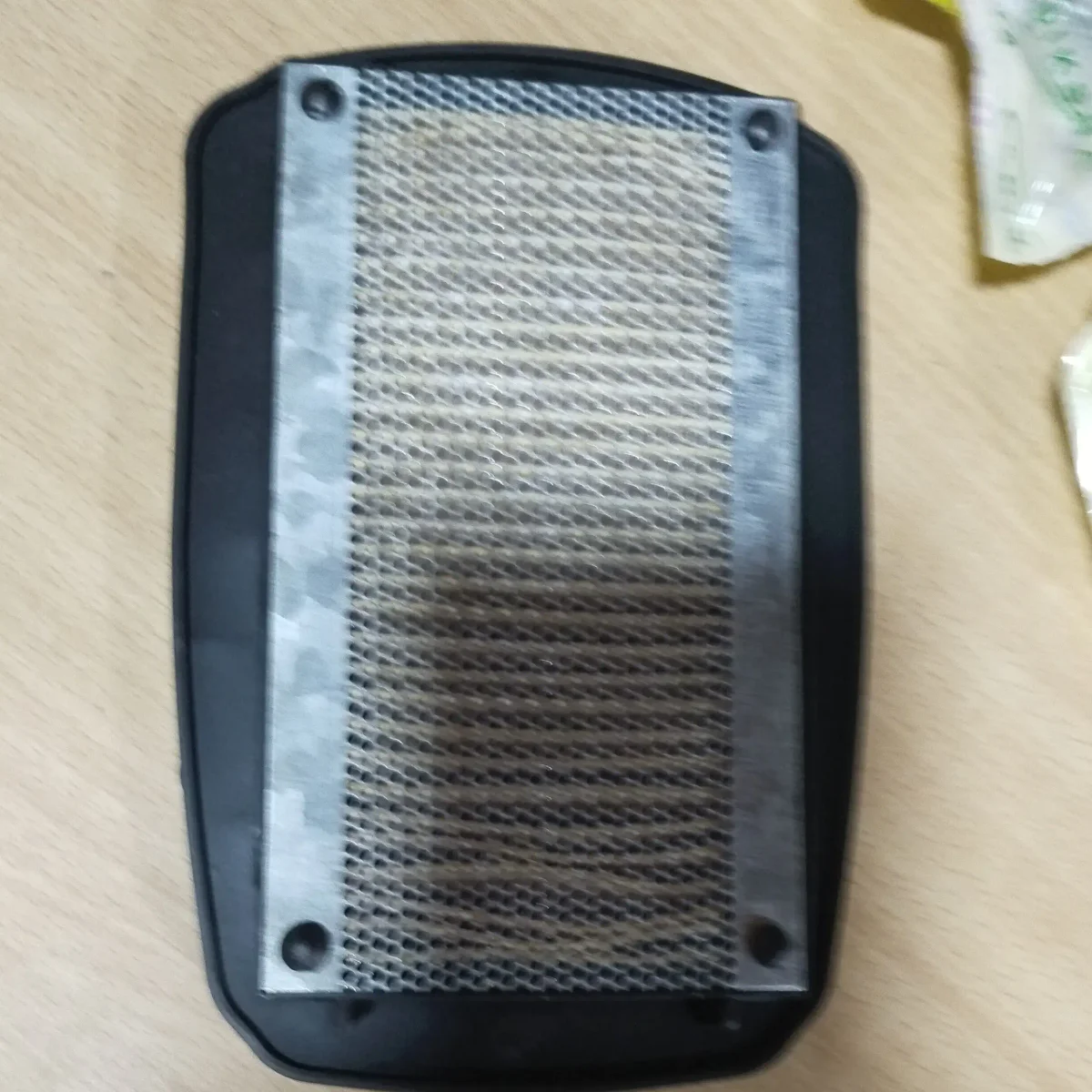 R15 V1 air filter