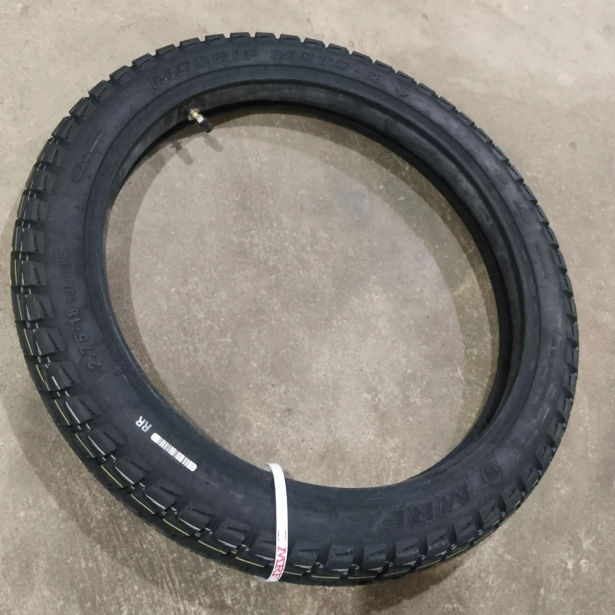 FRONT TYRE RX SERIES SIZE 2*75*18 MOTO D TYRE