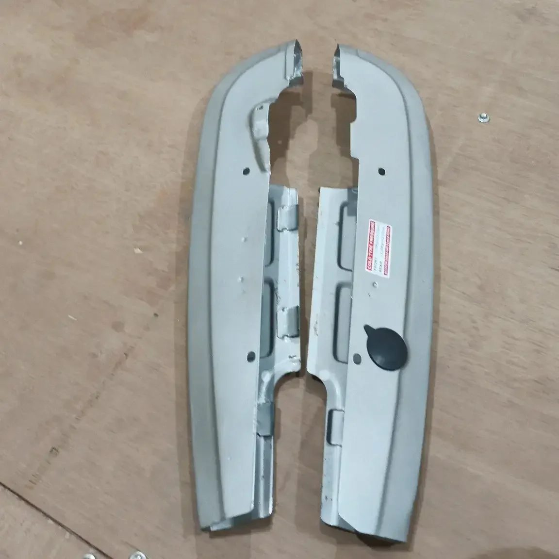 SUZUKI CHAIN COVER