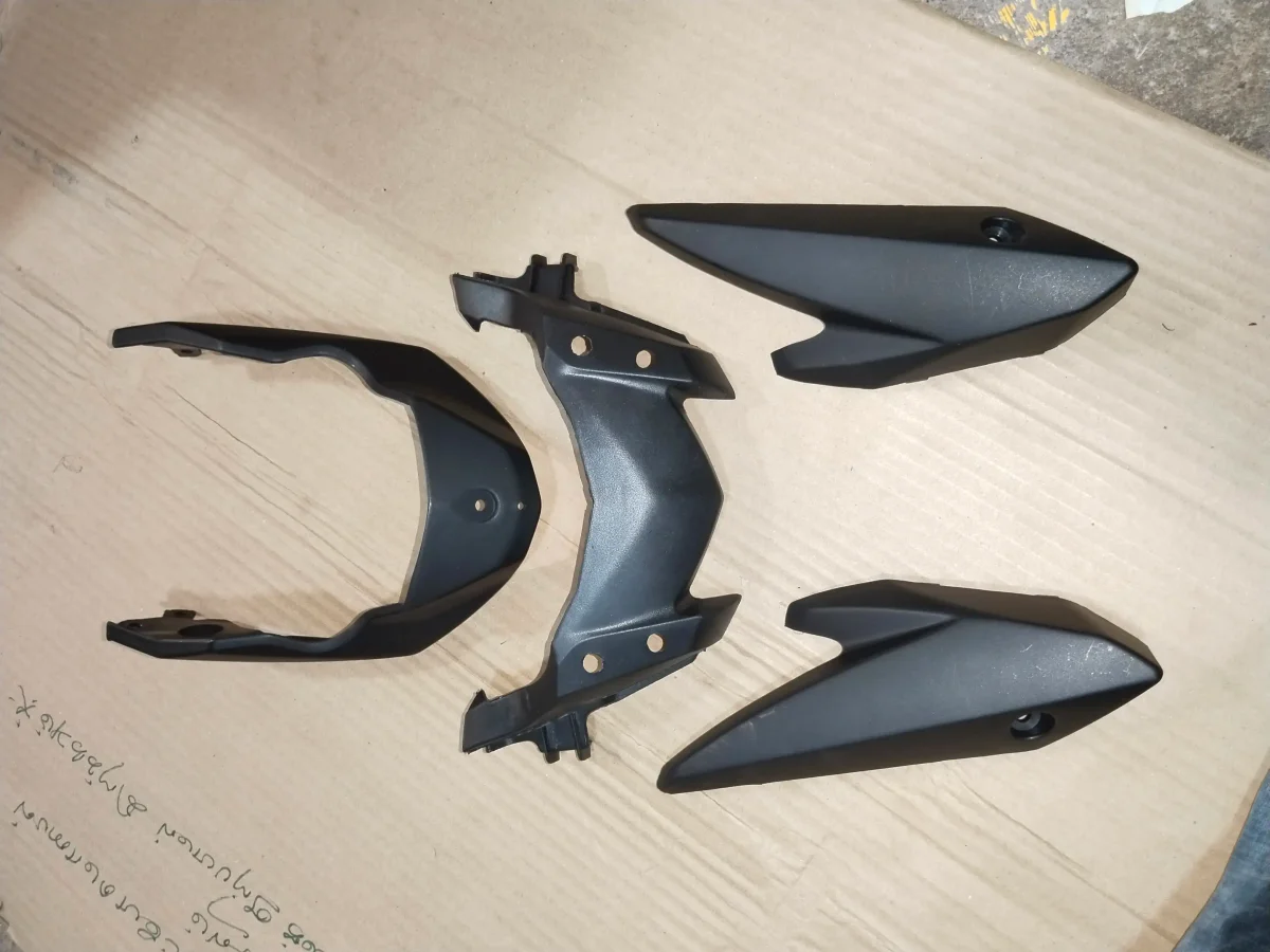FZ V2 HEAD LIGHT VISOR MATT BLACK