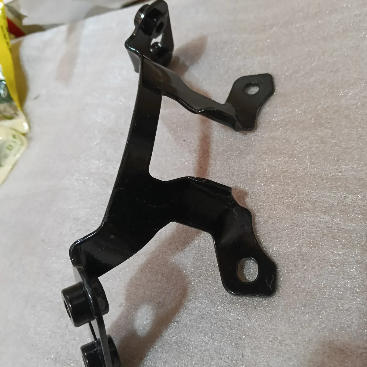 VISOR BRACKET FZ