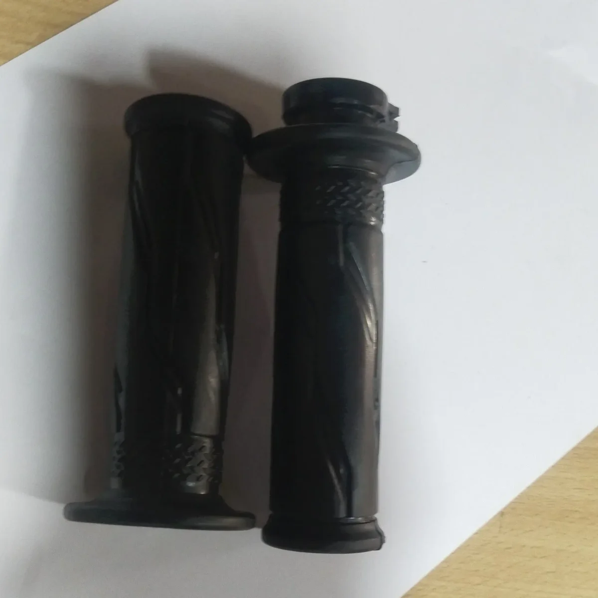 R15V2 HANDLE GRIP